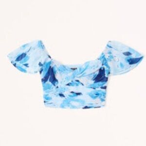 Women's Angel Sleeve Twist-Front Set Top